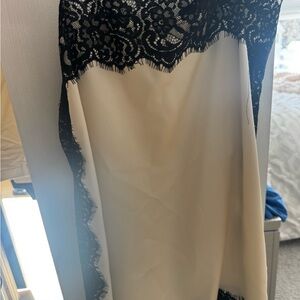 Viral zara top that fits like a dress size small